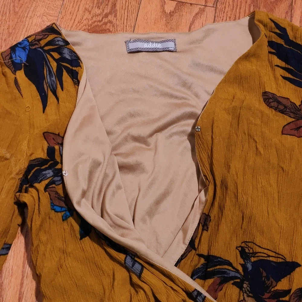 🌼Mustard Floral Romper